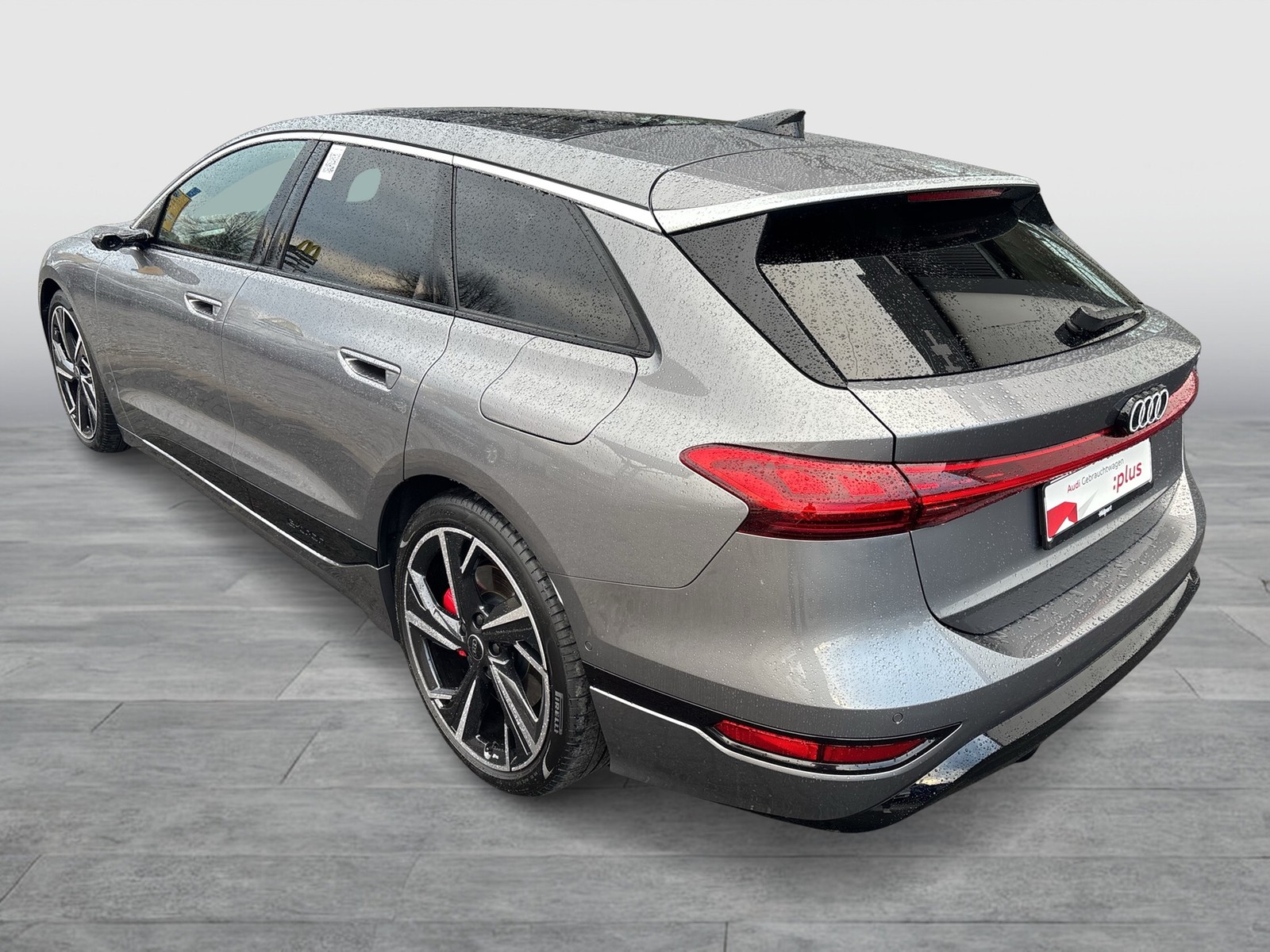 Audi A6 e-tron Avant performance S LINE PANO AHK LM21