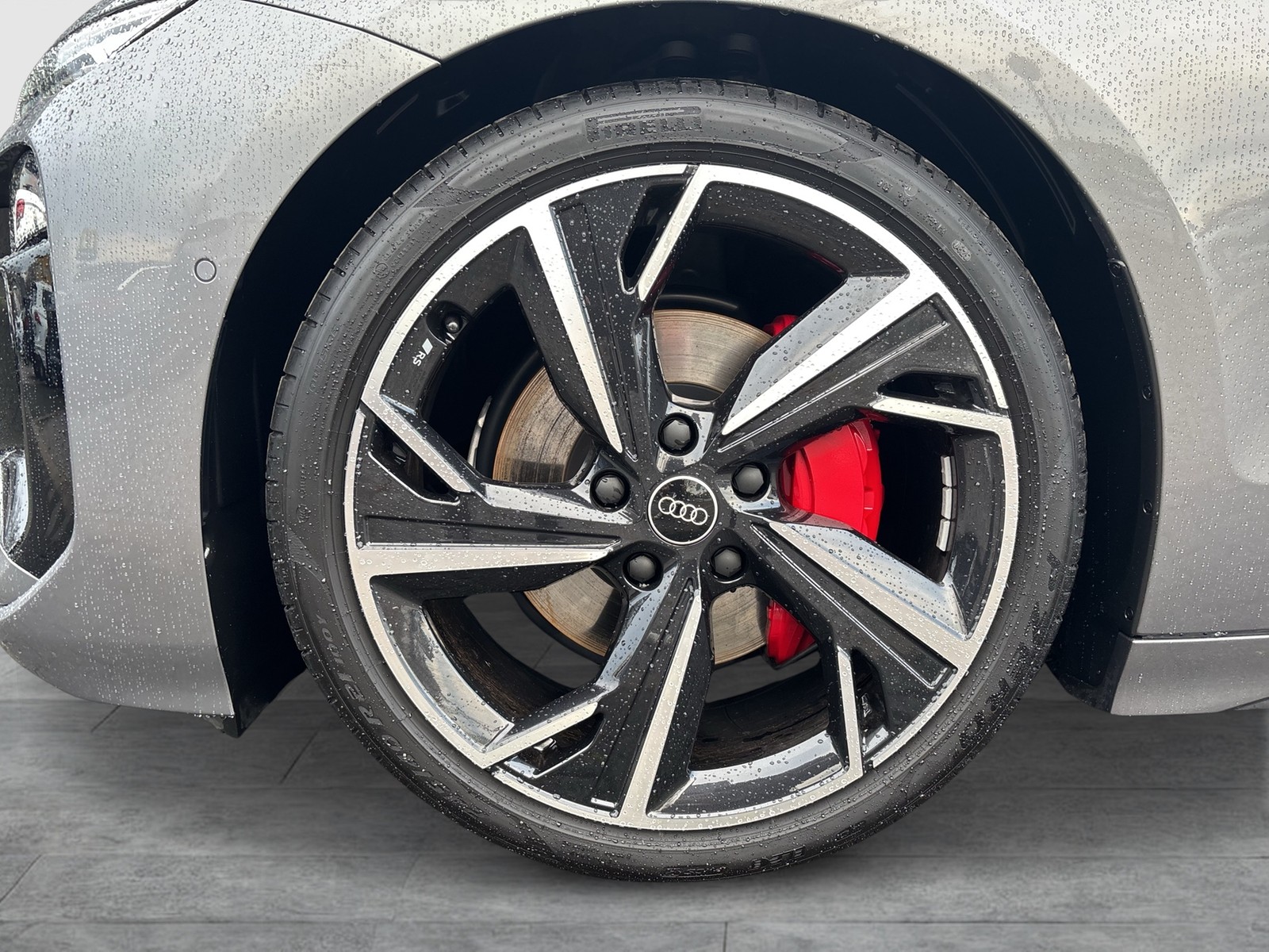 Audi A6 e-tron Avant performance S LINE PANO AHK LM21