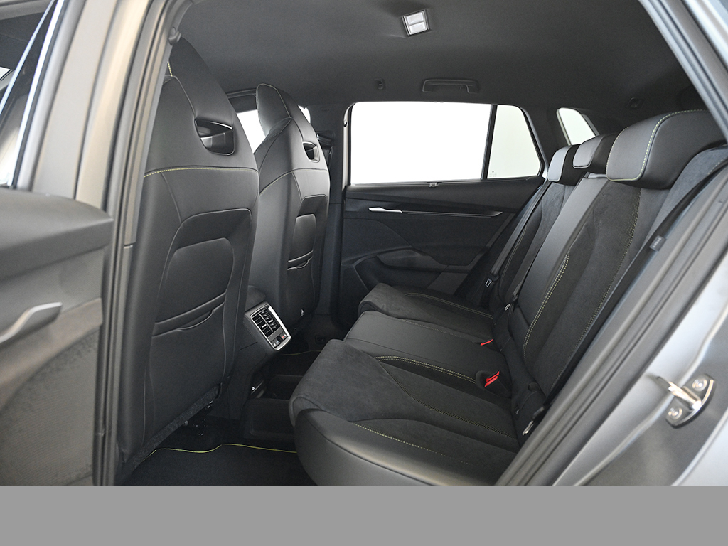 Skoda Elroq 84 SONDEREDITION RS MATT 4x4 AHK 360CAM