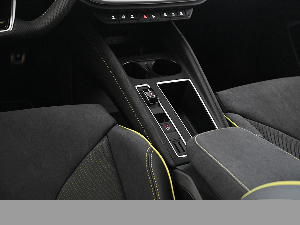 Skoda Elroq 84 SONDEREDITION RS MATT 4x4 AHK 360CAM