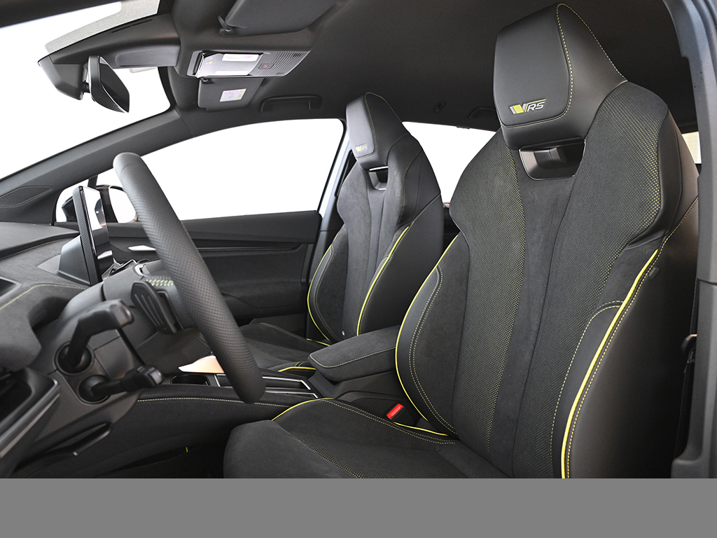 Skoda Elroq 84 SONDEREDITION RS MATT 4x4 AHK 360CAM