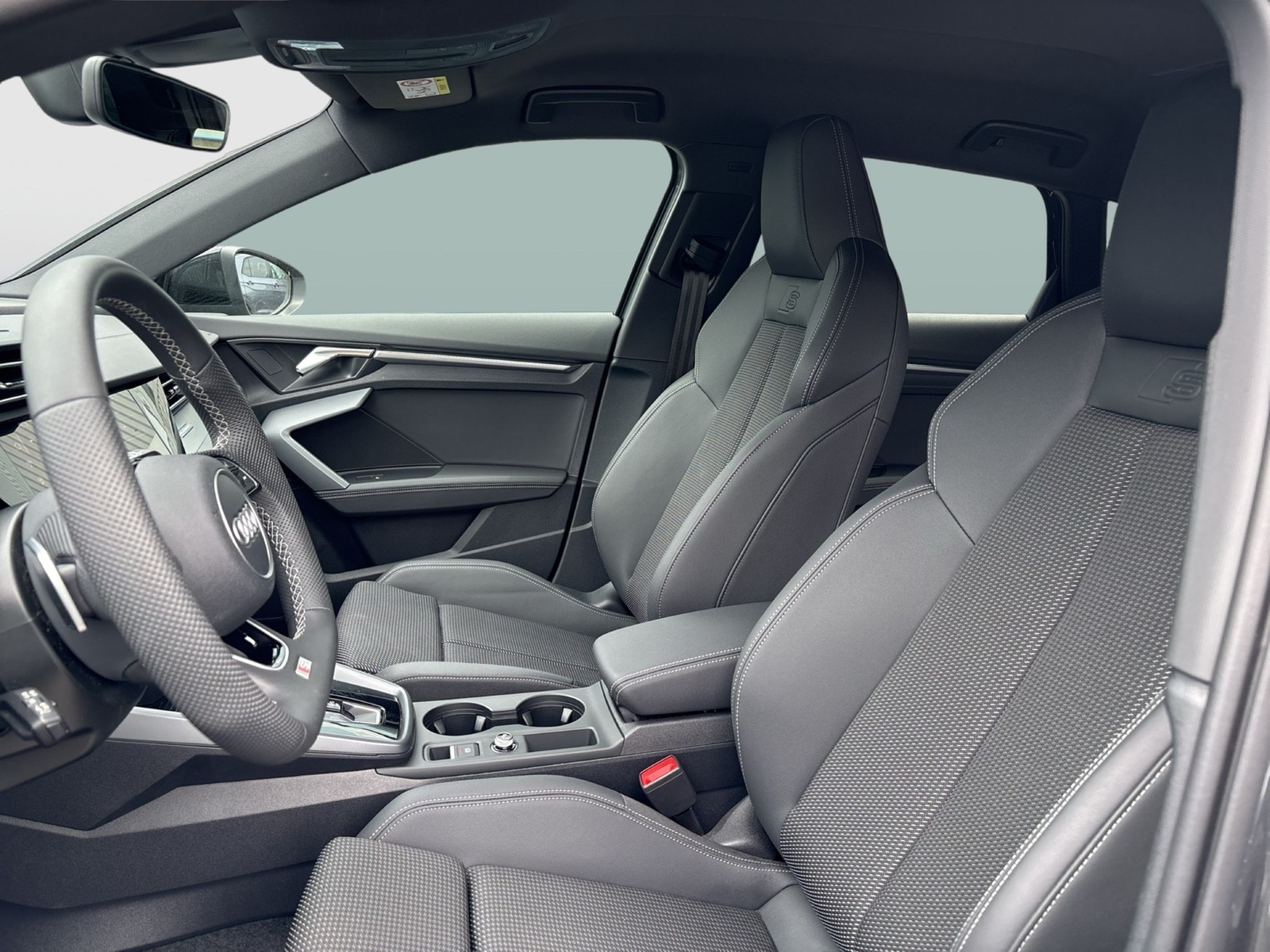 Audi A3 Sportback 45 HYBRID S LINE BLACKPAK SONOS AHK
