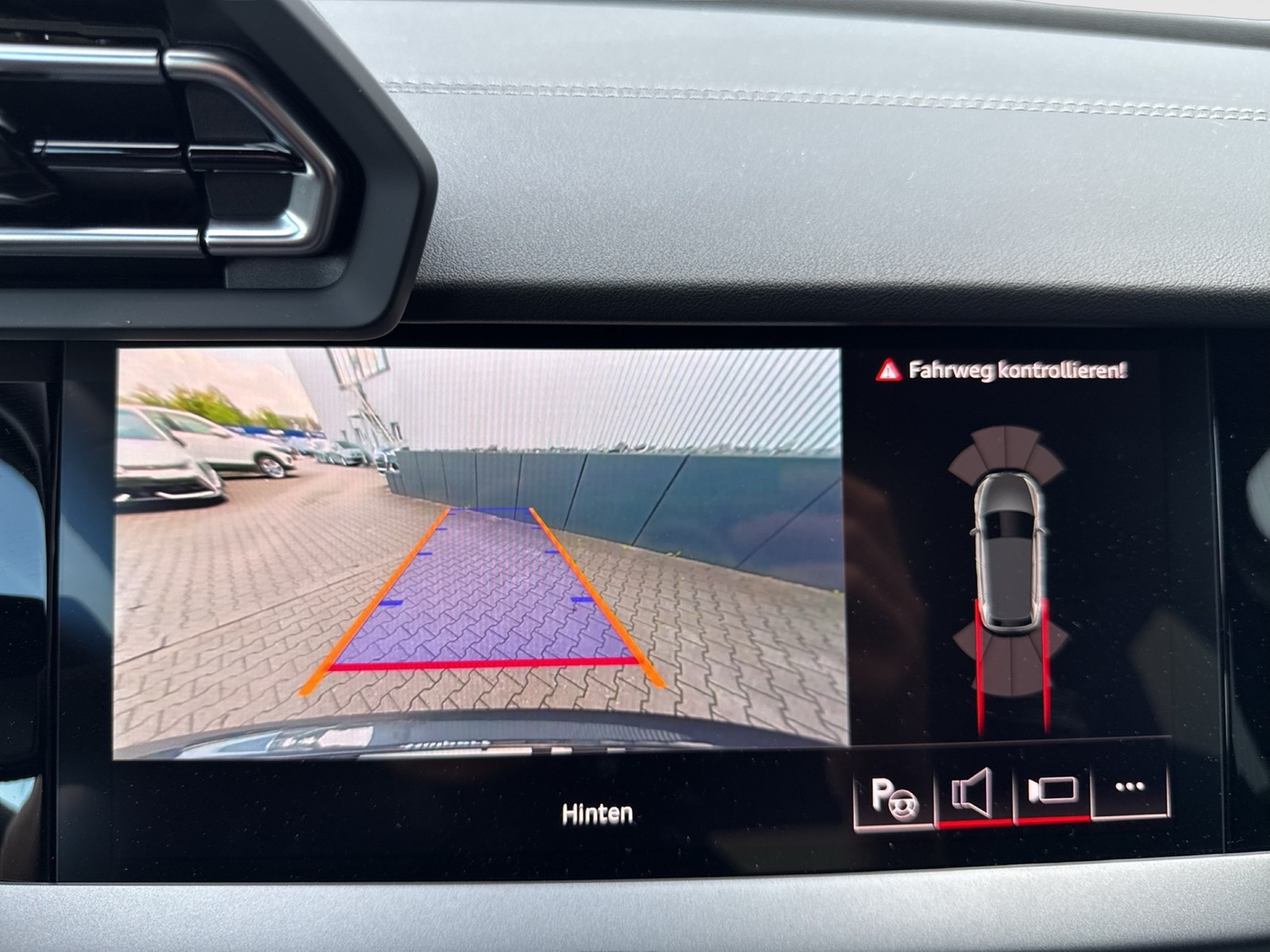 Audi A3 Sportback 45 HYBRID S LINE BLACKPAK SONOS AHK