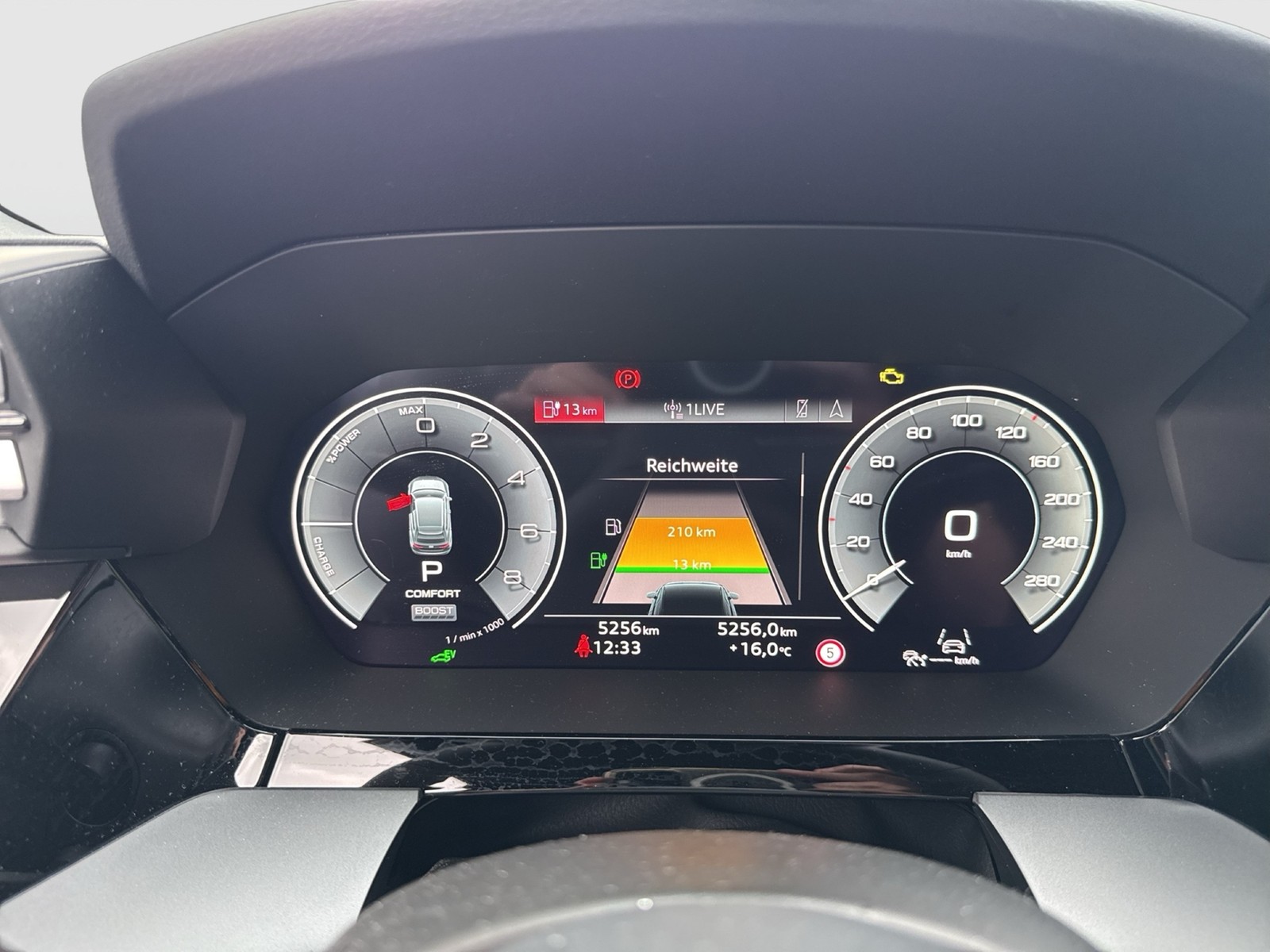Audi A3 Sportback 40 HYBRID advanced NAVI+ CAM LM18