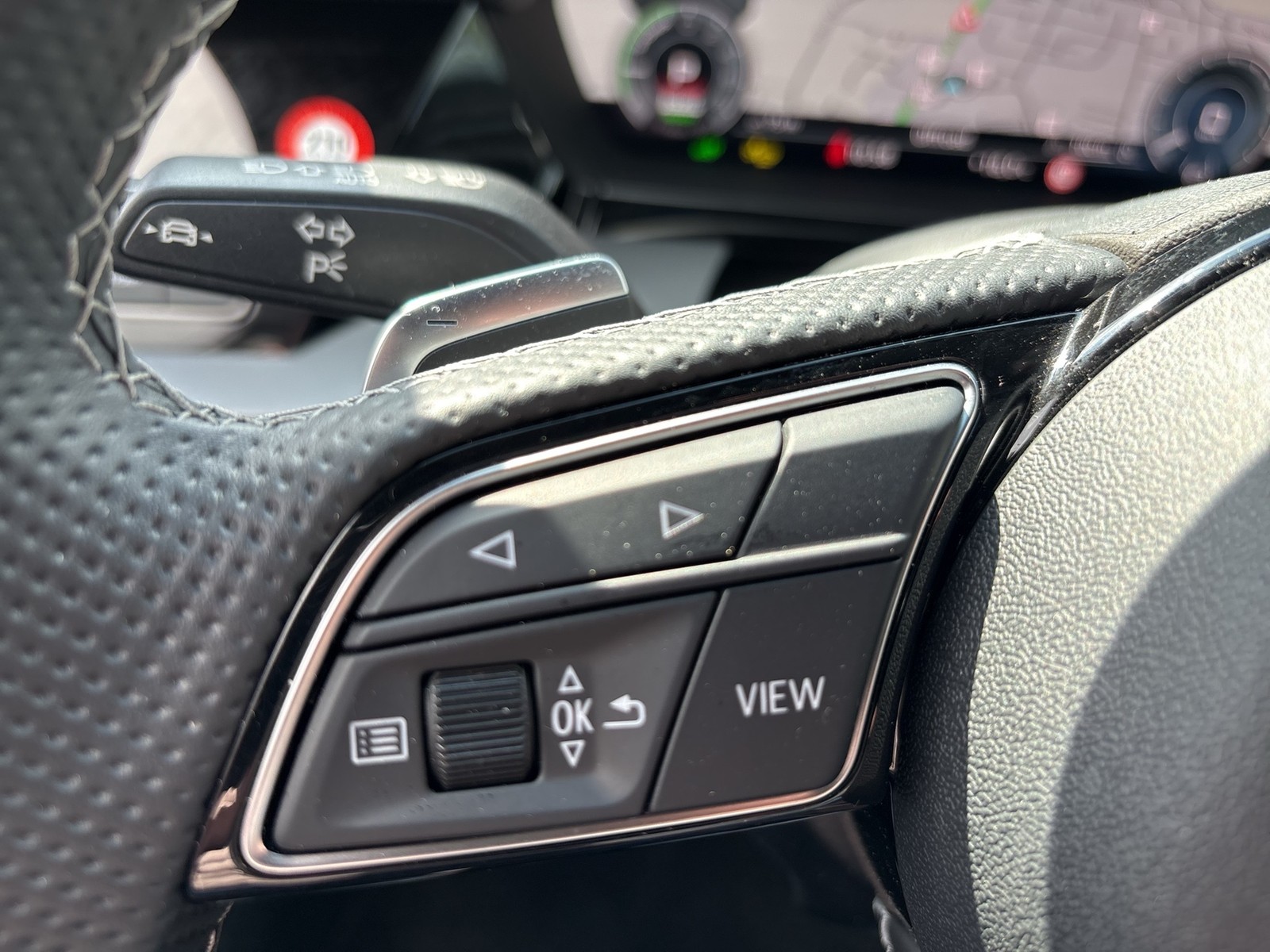Audi A3 Sportback 40 HYBRID advanced NAVI+ CAM LM18