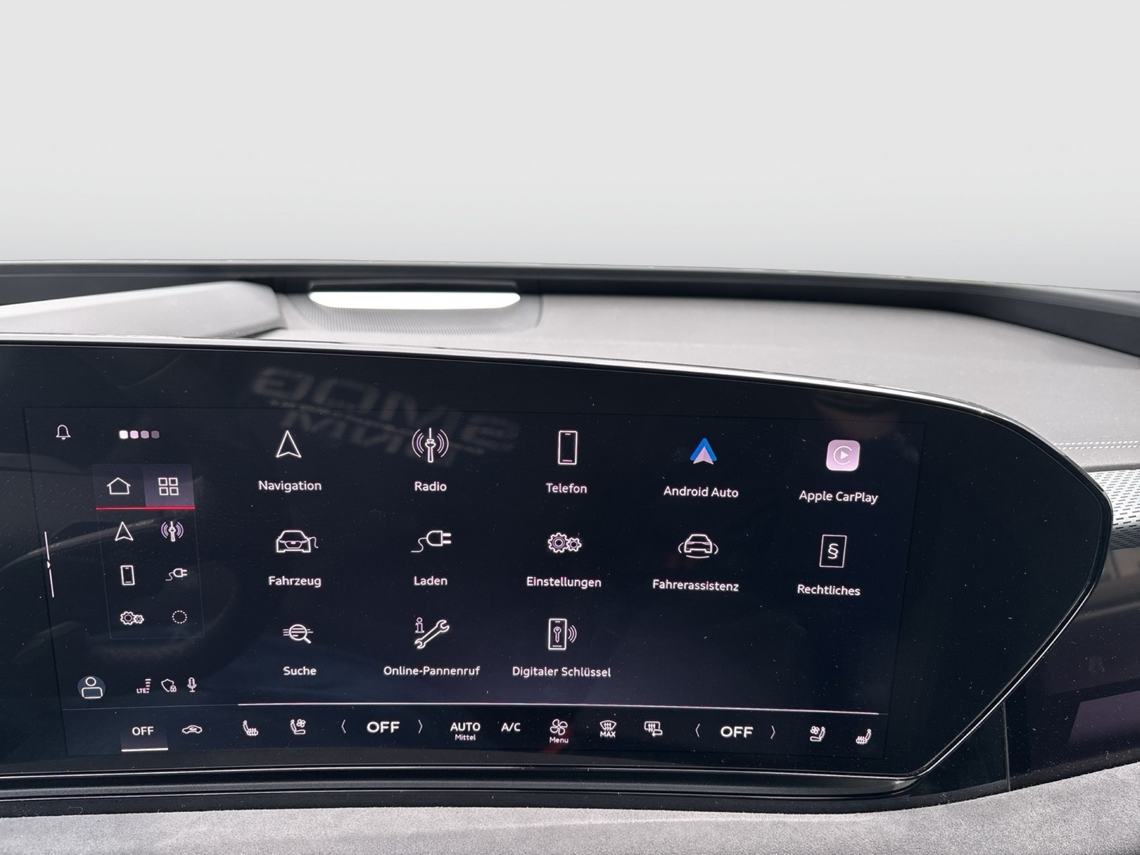 Audi A6 e-tron Avant quattro S LINE PANO B&O AHK LM21