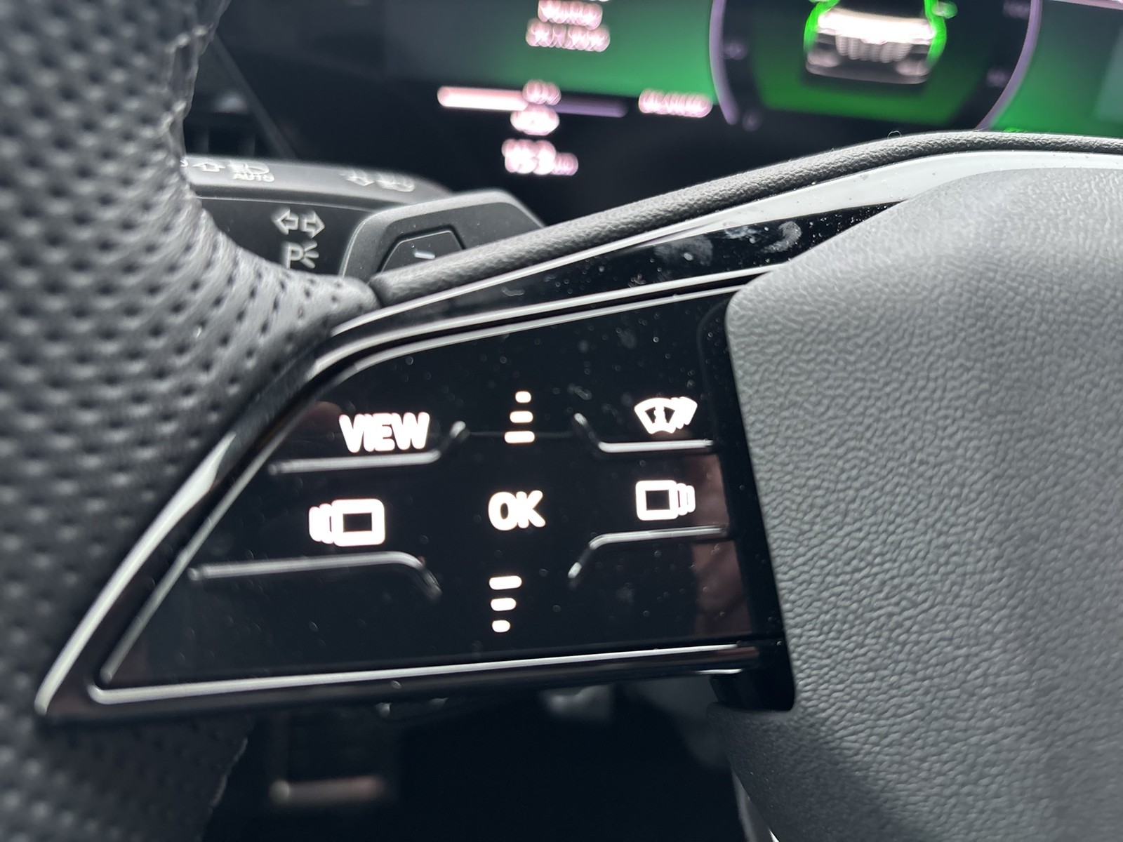 Audi Q6 e-tron quattro S LINE BLACKPAK CARBON 360CAM