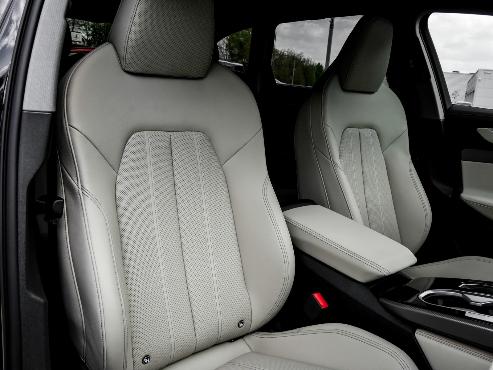 Audi A6 Avant TDI quattro S tronic Edition One - S Line TechPro+Allradlenkung+B&O+AHK