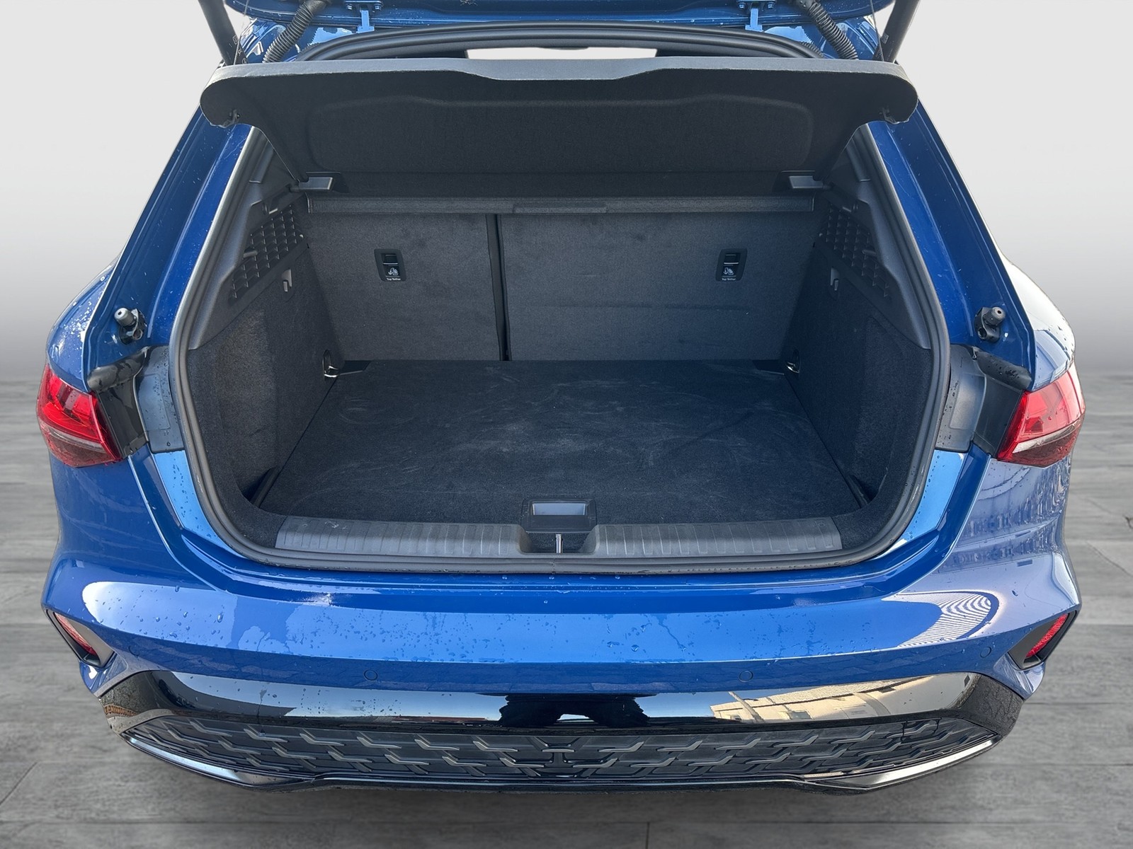 Audi A3 Sportback 40 HYBRID S LINE NAVI+ CAM AHK LED