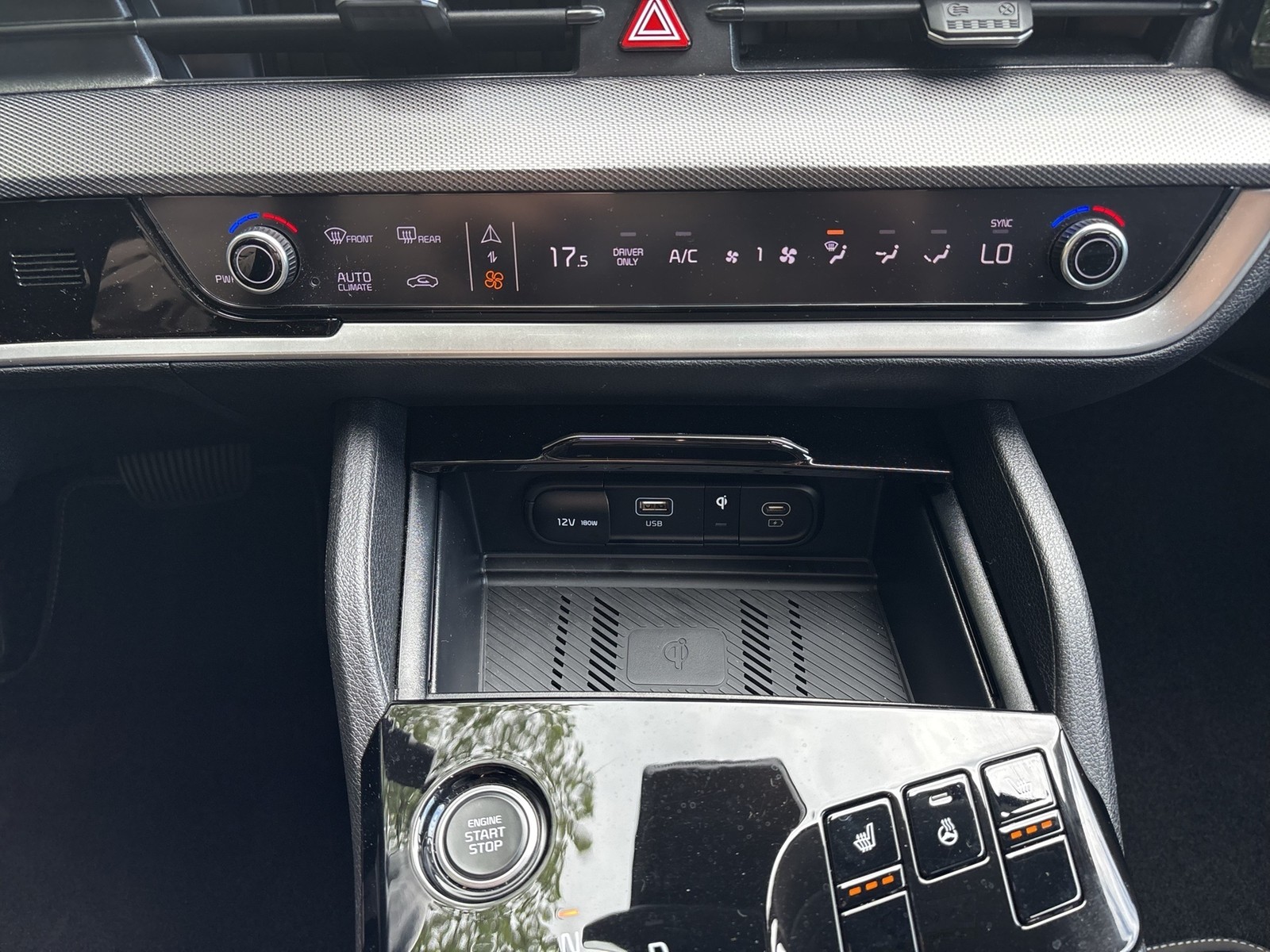 Kia Sportage 1.6 HYBRID SPIRIT 4X4 PANO AHK 360°CAM