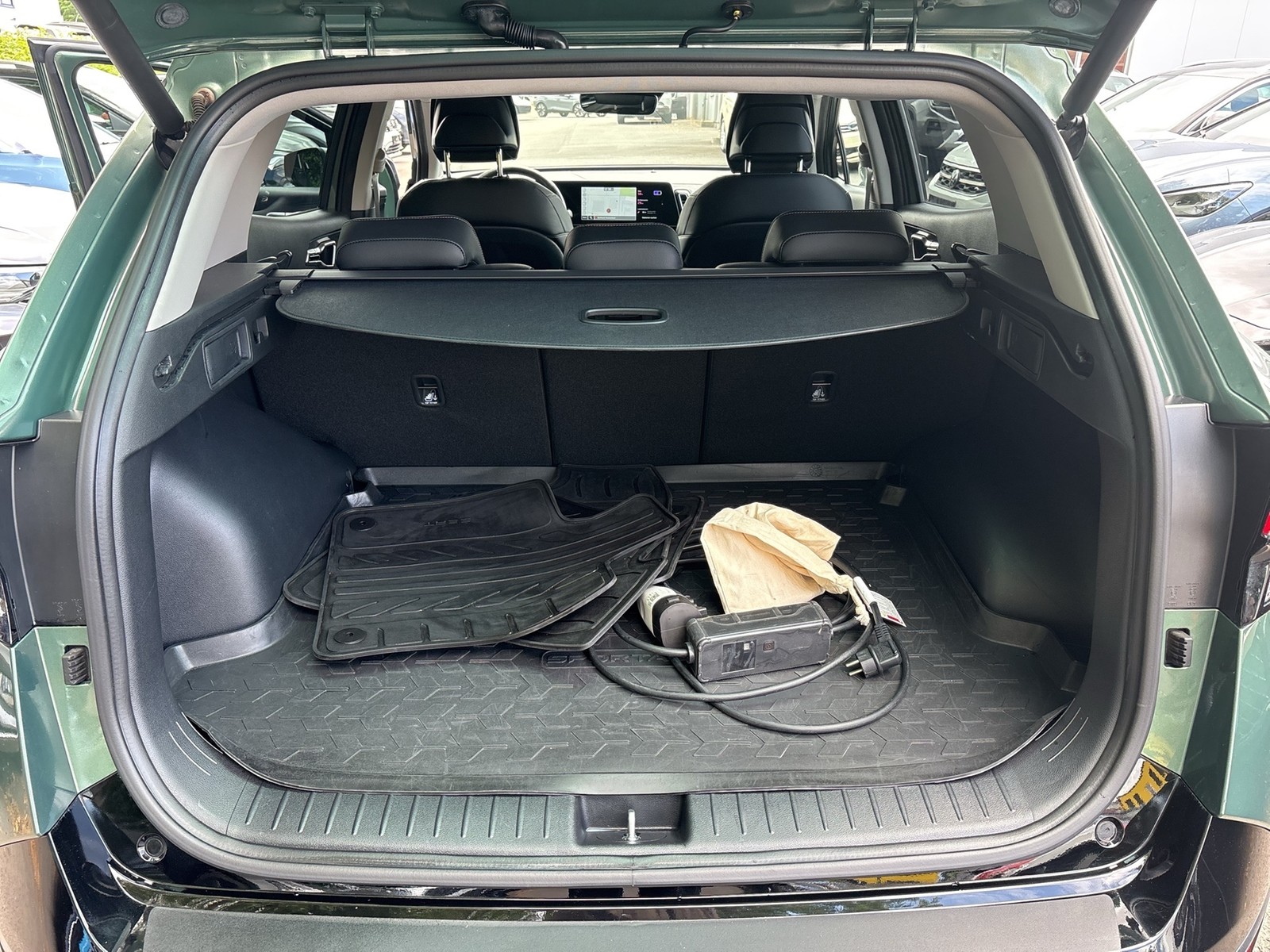 Kia Sportage 1.6 HYBRID SPIRIT 4X4 PANO AHK 360°CAM