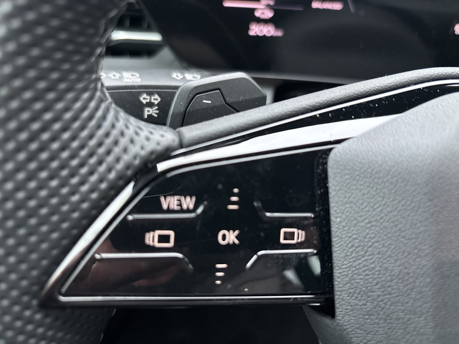 Audi Q6 e-tron quattro S LINE 360°CAM MATRIXLED LM20