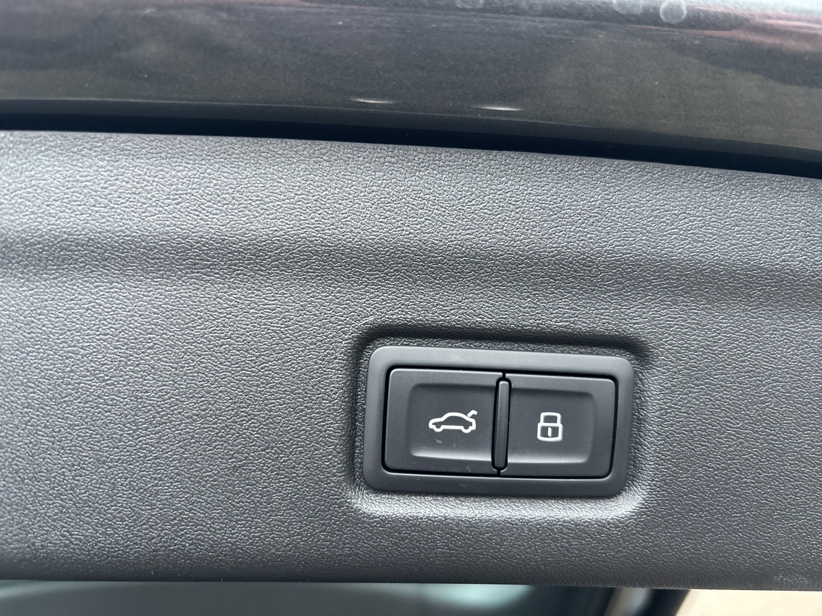 Audi Q6 e-tron quattro S LINE 360°CAM MATRIXLED LM20