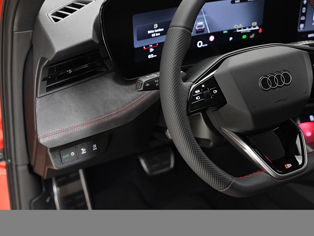 Audi A3 Sportback S LINE TFSI TECH INTERIEUR S LM18