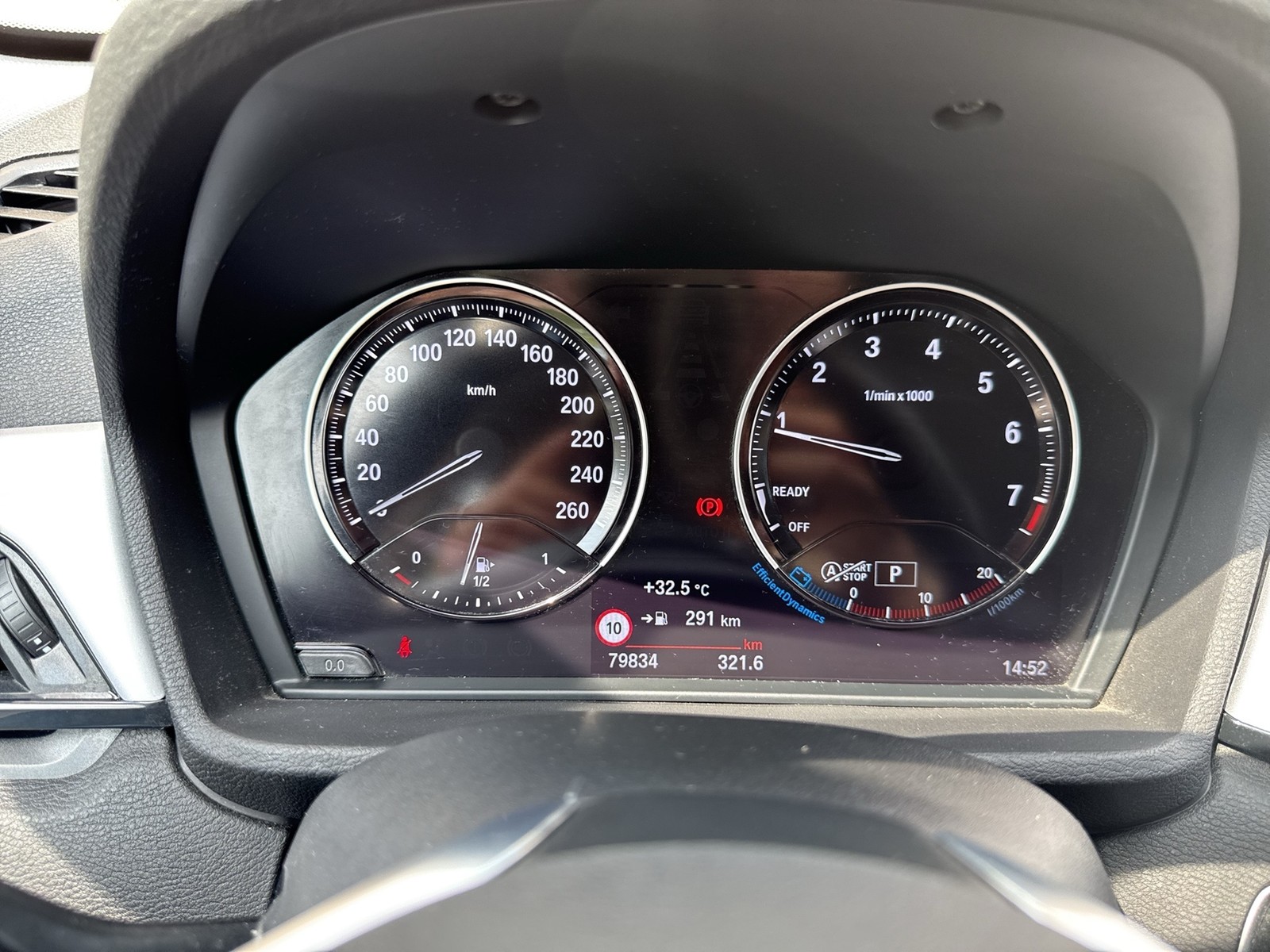 BMW X1 20 i sDrive Advantage AHK NAVI eKLAPPE ALU17"