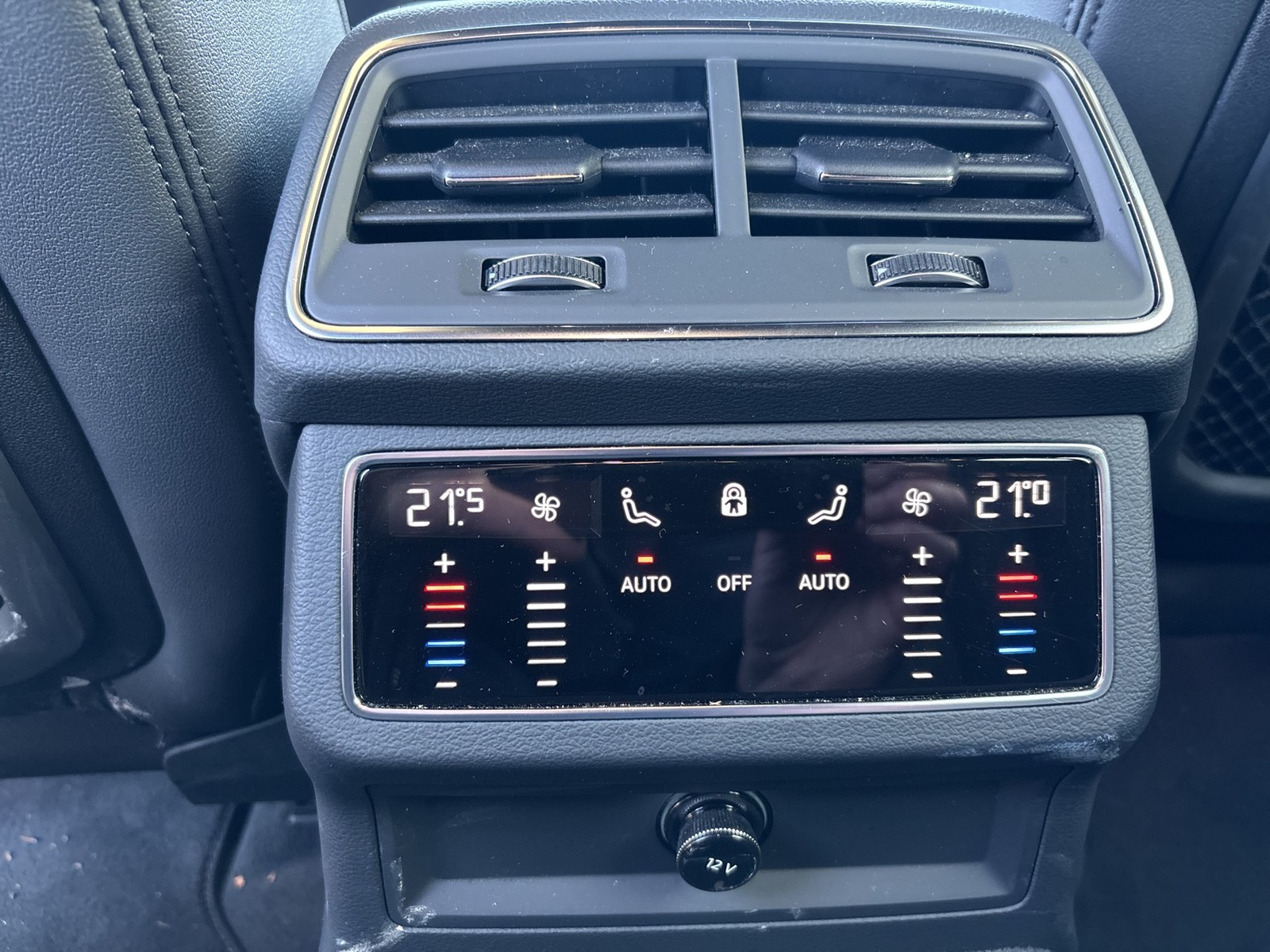 Audi A6 Avant 45 quattro advanced BLACKPAK AHK CAM