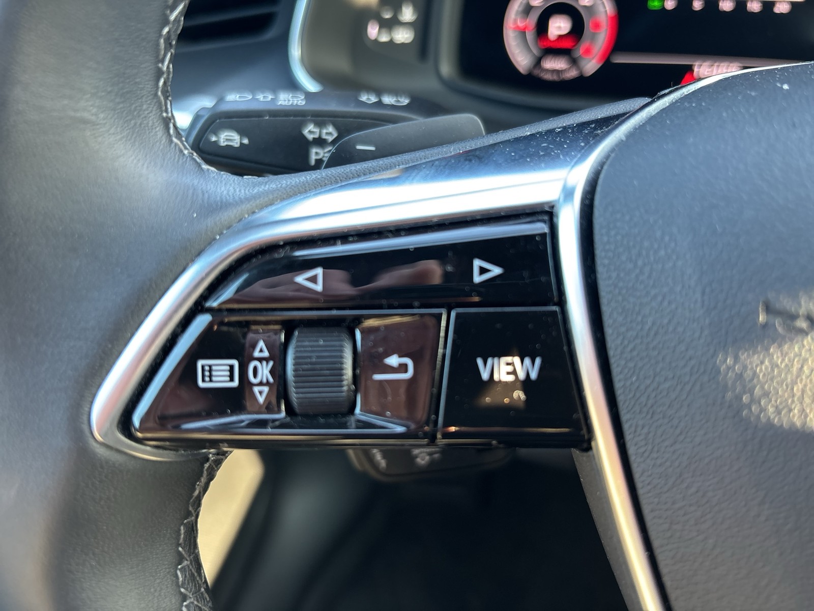 Audi A6 Avant 45 quattro advanced BLACKPAK AHK CAM