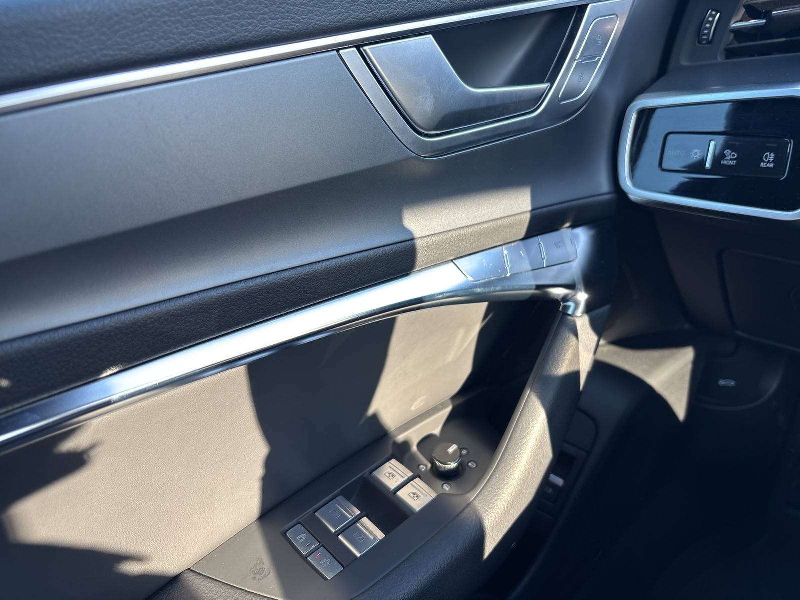 Audi A6 Avant 45 quattro advanced BLACKPAK AHK CAM