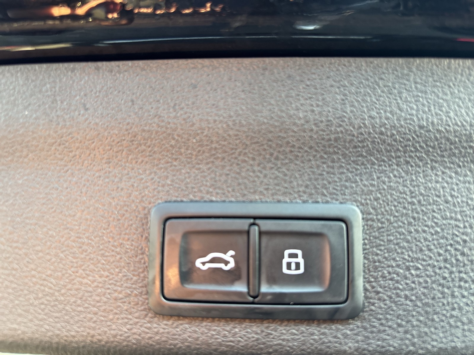 Audi A6 Avant 45 quattro advanced BLACKPAK AHK CAM