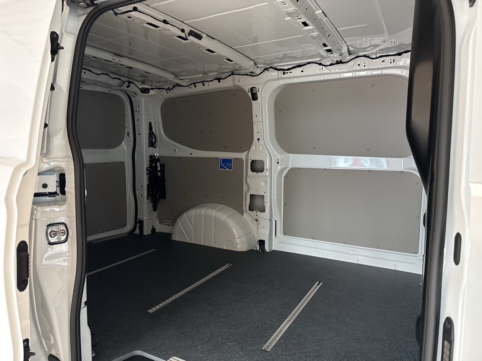Volkswagen T7 Transporter 2.0 KASTEN 4MOTION KR CAM LED KLIMA
