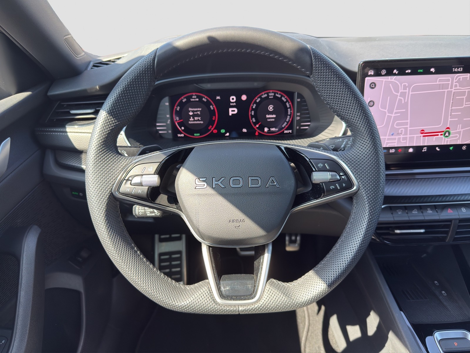 Skoda Octavia Combi 1.5TSI DSG Sportline HUD ACC NAV RFK PDC