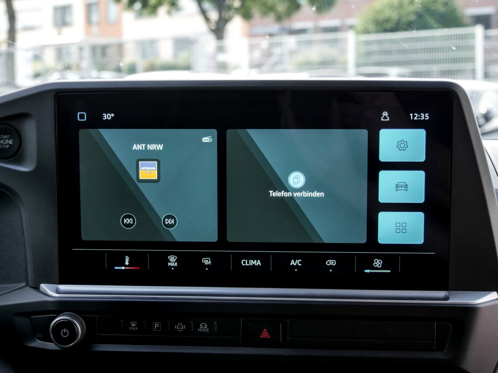 Volkswagen T7 Transporter 2.0 Kasten CAM CARPLAY LED KLIMA