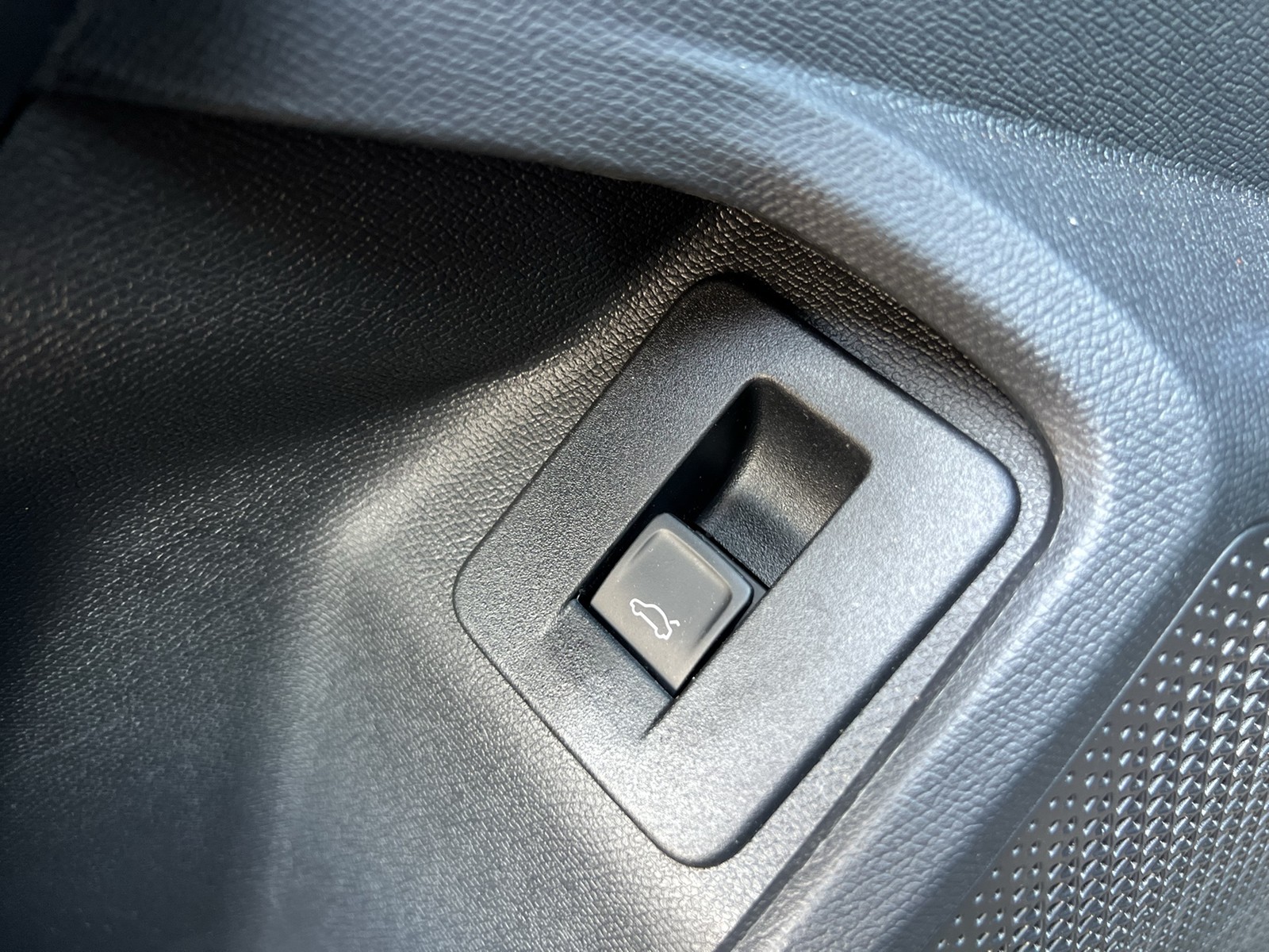 Cupra Formentor 2.0 NEUESMODELL SENNHEISER 360°CAM ACC