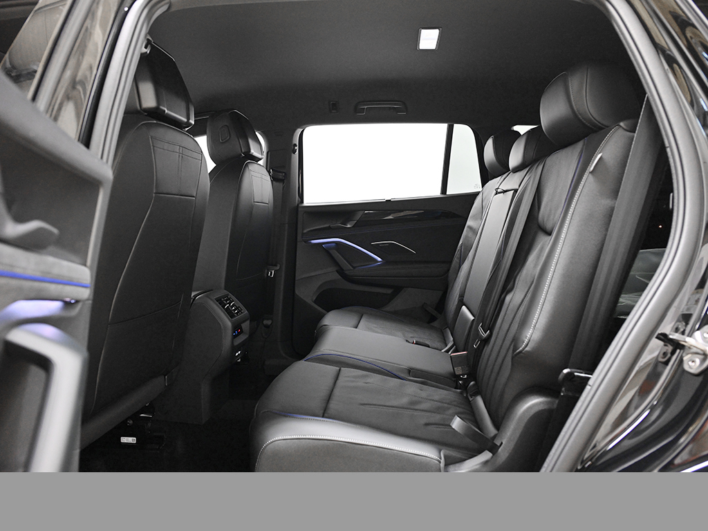 Volkswagen Tayron 2.0 R-LINE DSG 4X4 LEDER BLACKSTYLE AHK