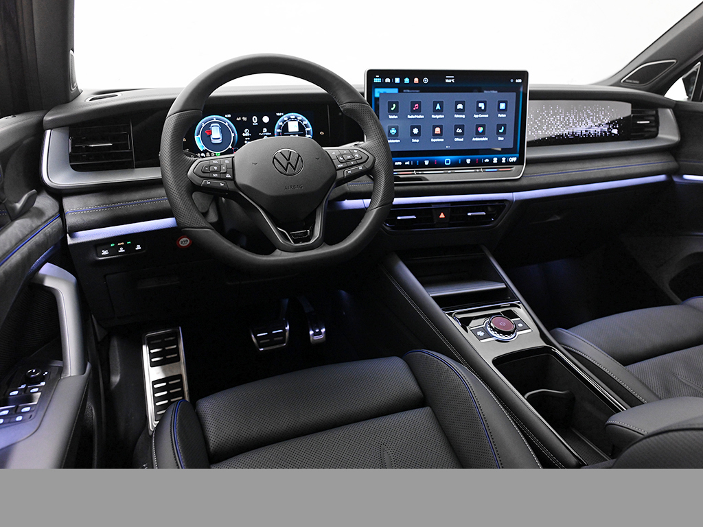 Volkswagen Tayron 2.0 R-LINE DSG 4X4 LEDER BLACKSTYLE AHK