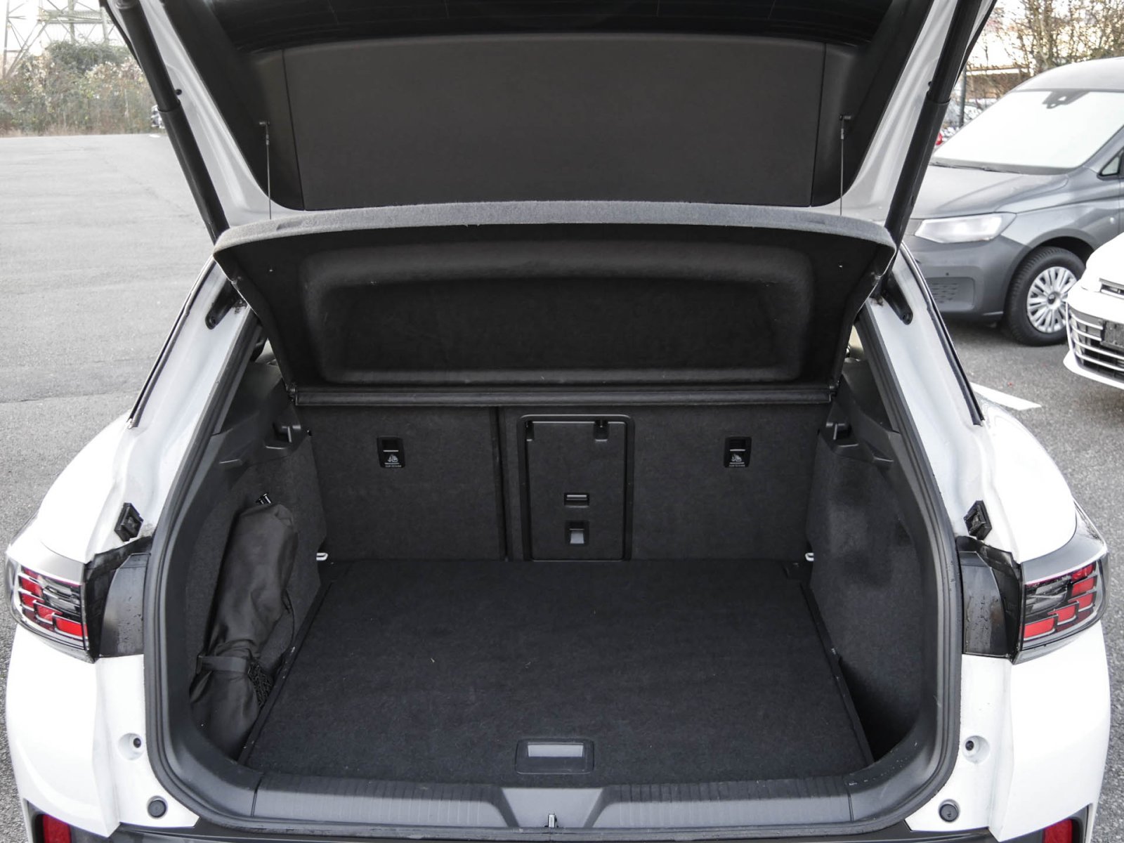 Volkswagen ID.4 GTX 4MOTION AHK LM21 SPORT"PLUS"
