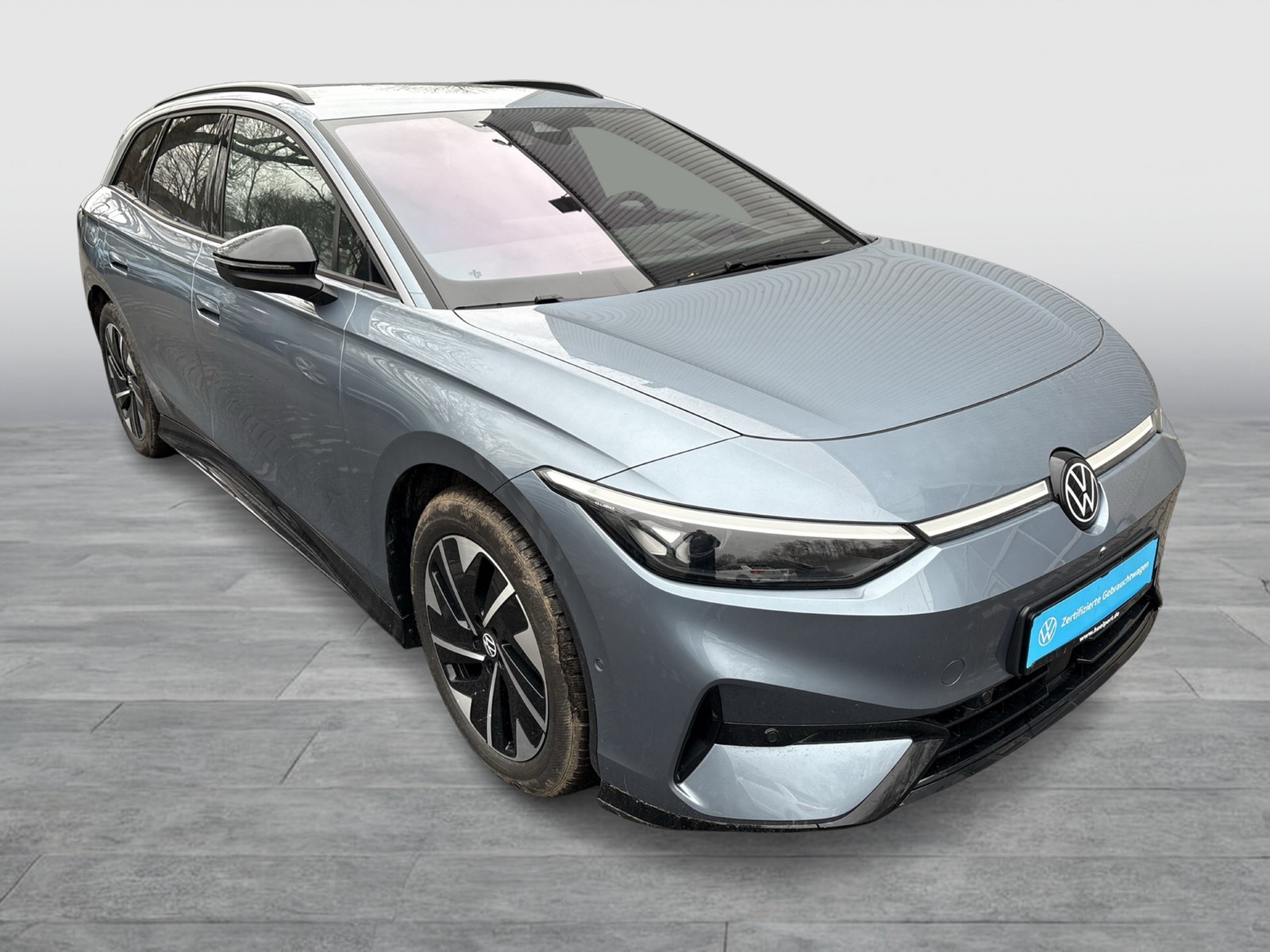 Volkswagen ID.7 Tourer PRO WÄRMEPUMPE AHK 360°CAM ACC LM20