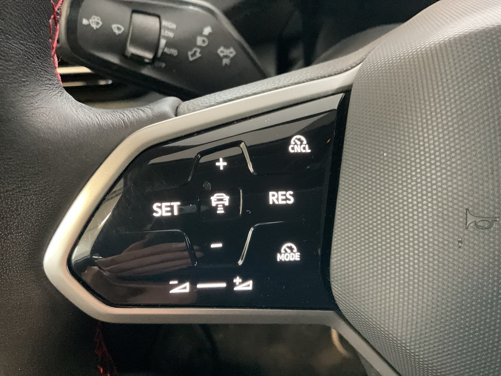 Volkswagen ID.5 GTX 4X4 WÄRMEPUMPE ACC LM20 MATRIXLED NAVI