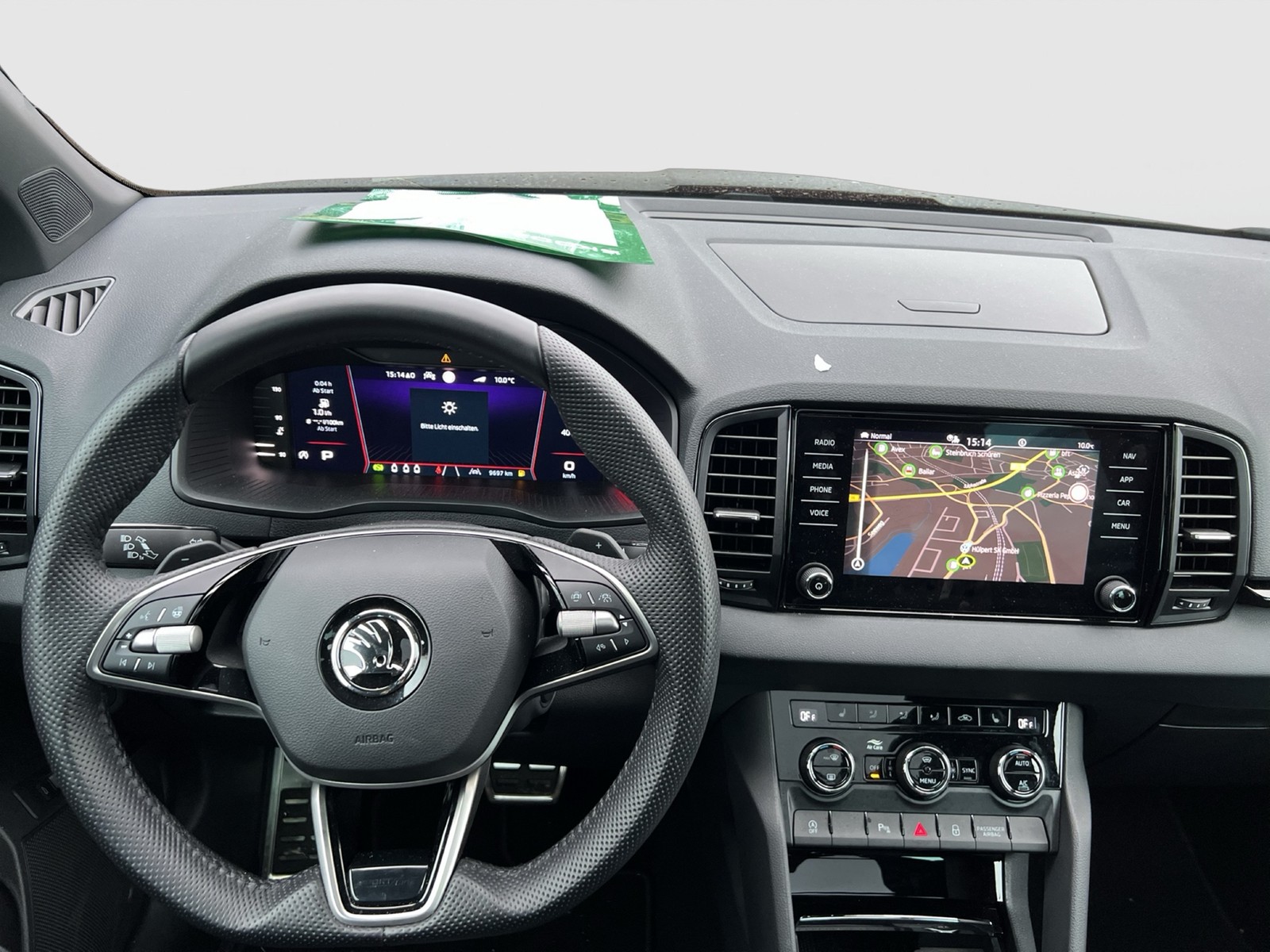 Skoda Karoq 1.5 SPORTLINE PANO CAM ACC MATRIX E-KLAPPE