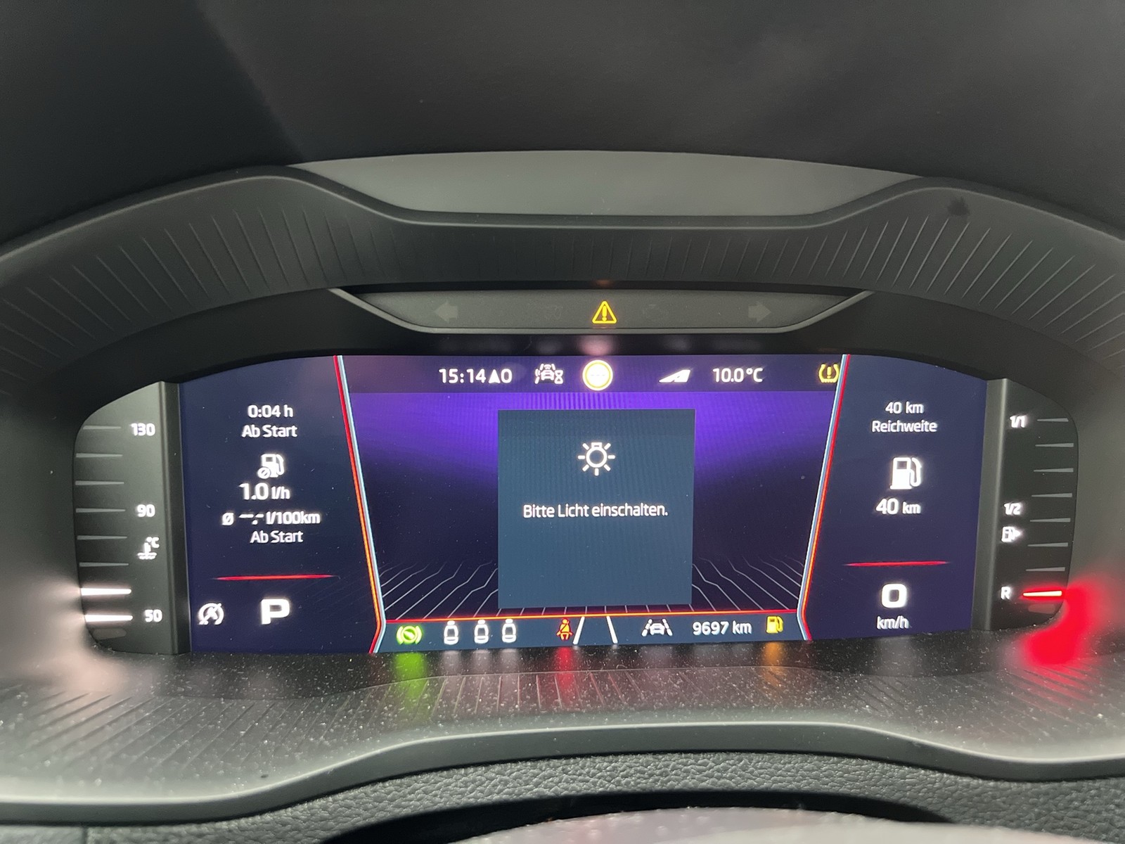 Skoda Karoq 1.5 SPORTLINE PANO CAM ACC MATRIX E-KLAPPE