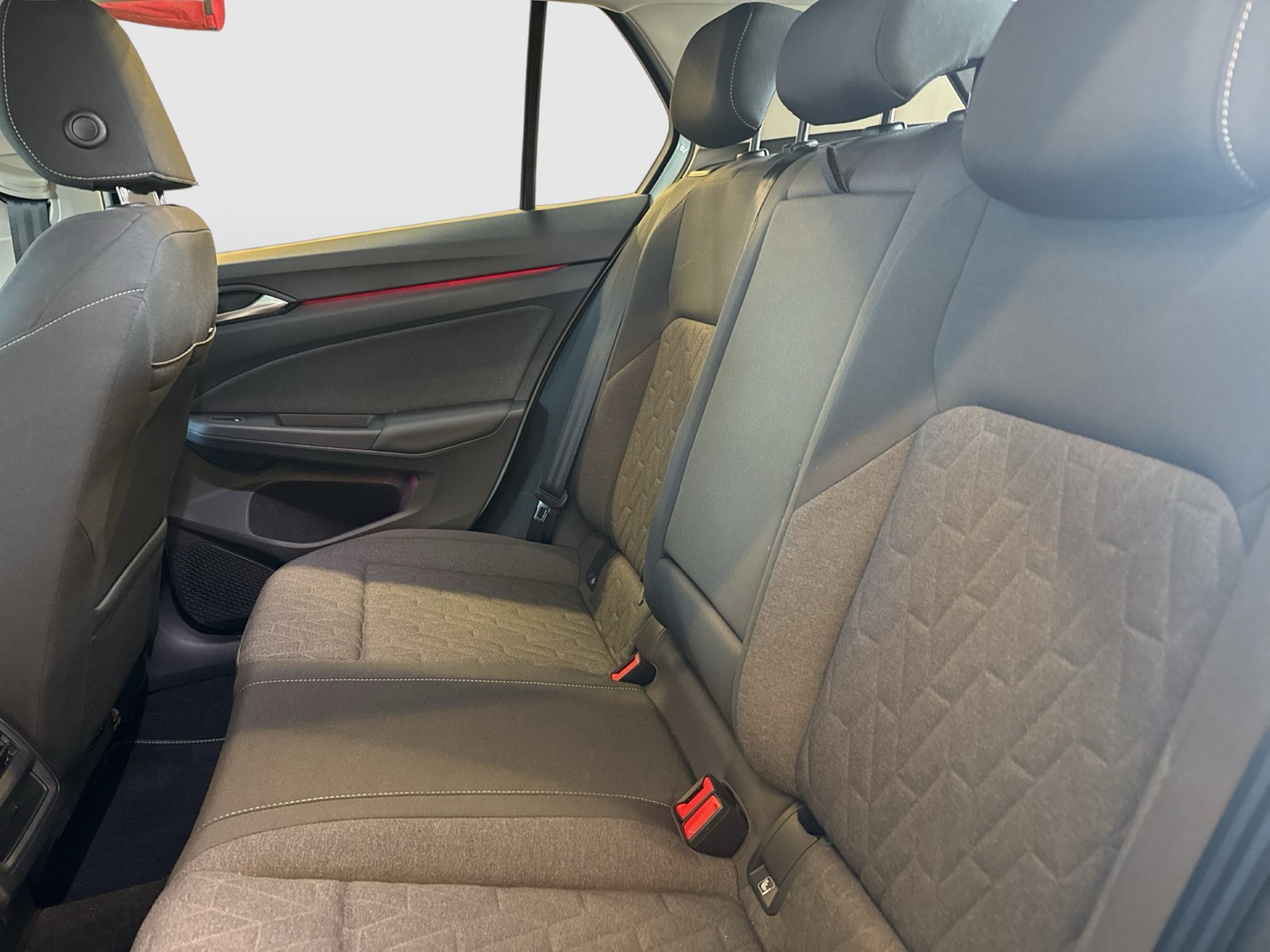 Volkswagen Golf VIII 2.0 LIFE FACELIFT ACC NAVI CARPLAY ALU