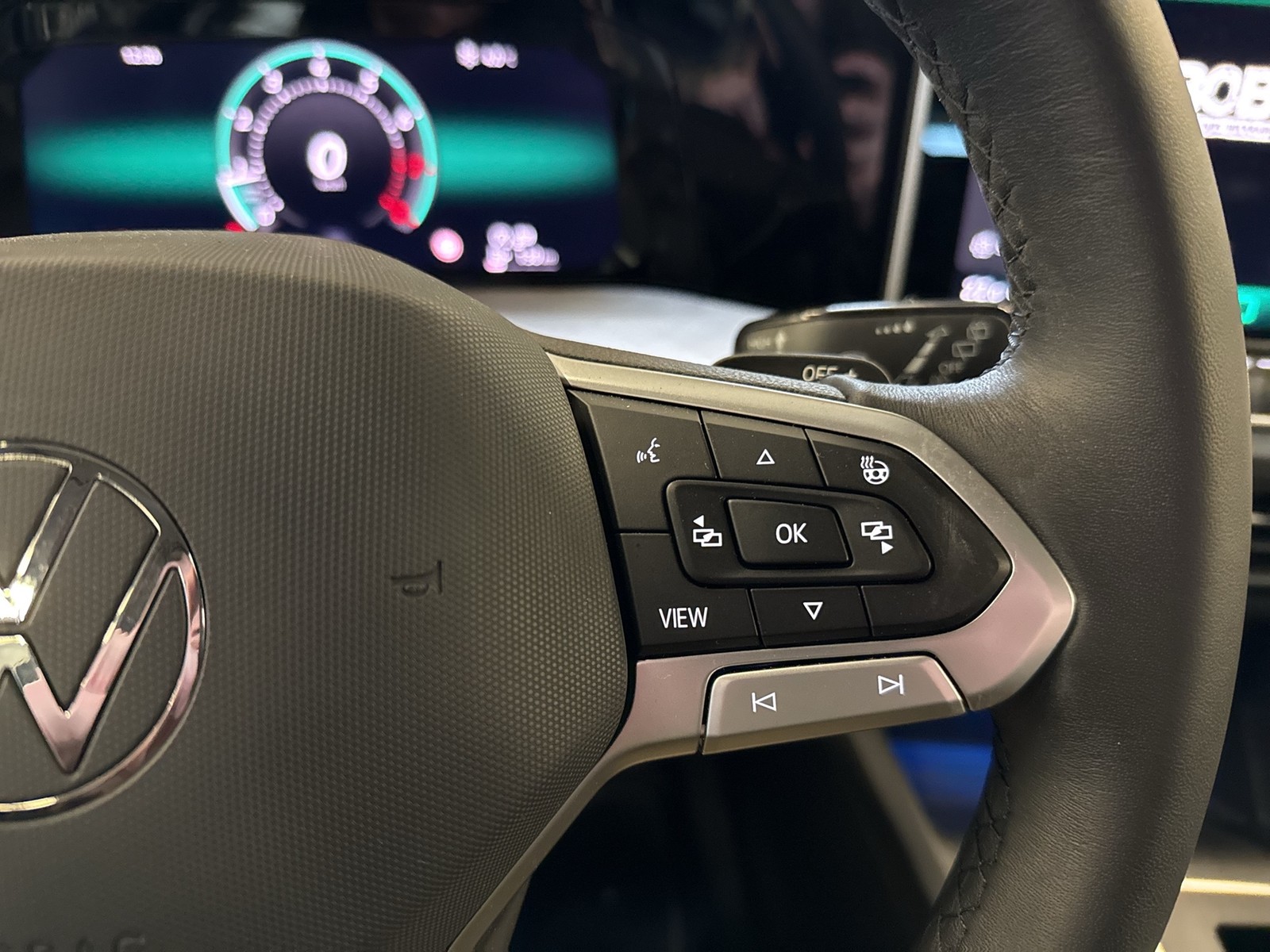 Volkswagen Golf Variant VIII 1.5 eTSI LIFE ACC CARPLAY