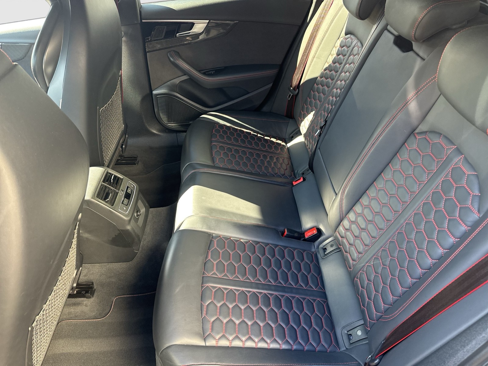 Audi RS4 Avant quattro BLACKPAK PANO B&O 360CAM LM20