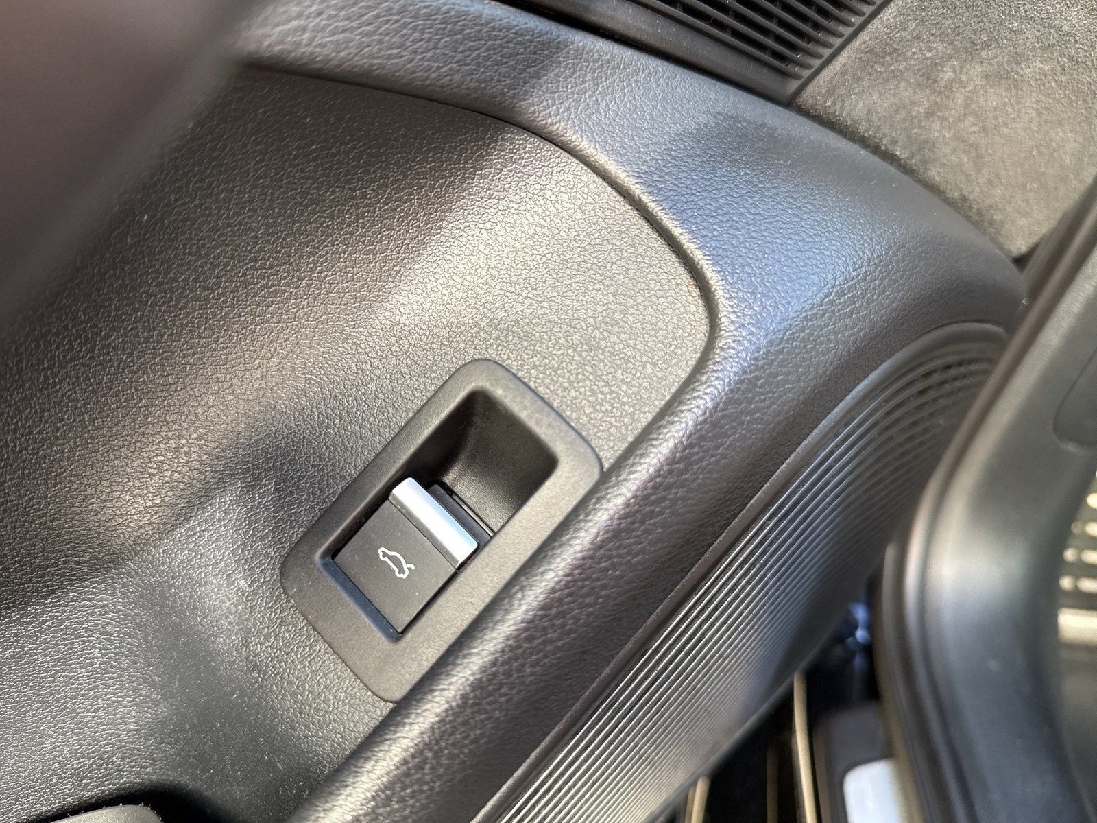 Audi RS4 Avant quattro BLACKPAK PANO B&O 360CAM LM20