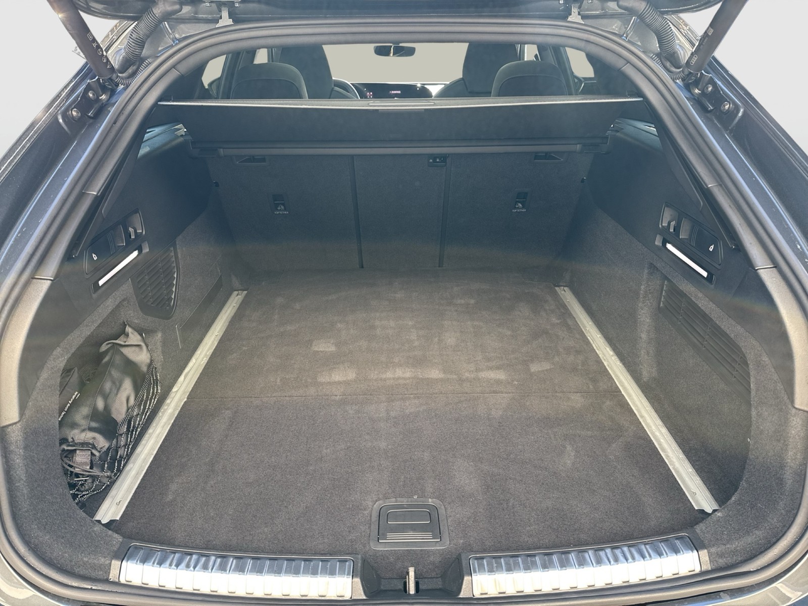 Audi A6 Avant S LINE NEW MODELL BLACKPAK PANO MATRIX
