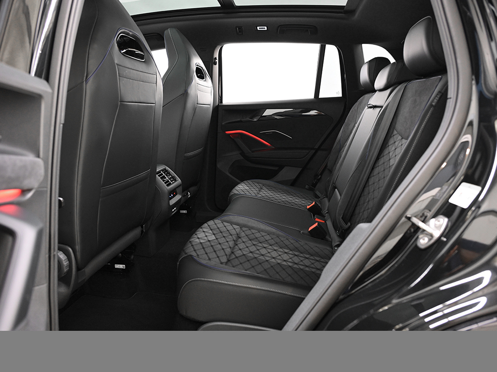 Volkswagen Tiguan 1.5 eTSI R-LINE DSG