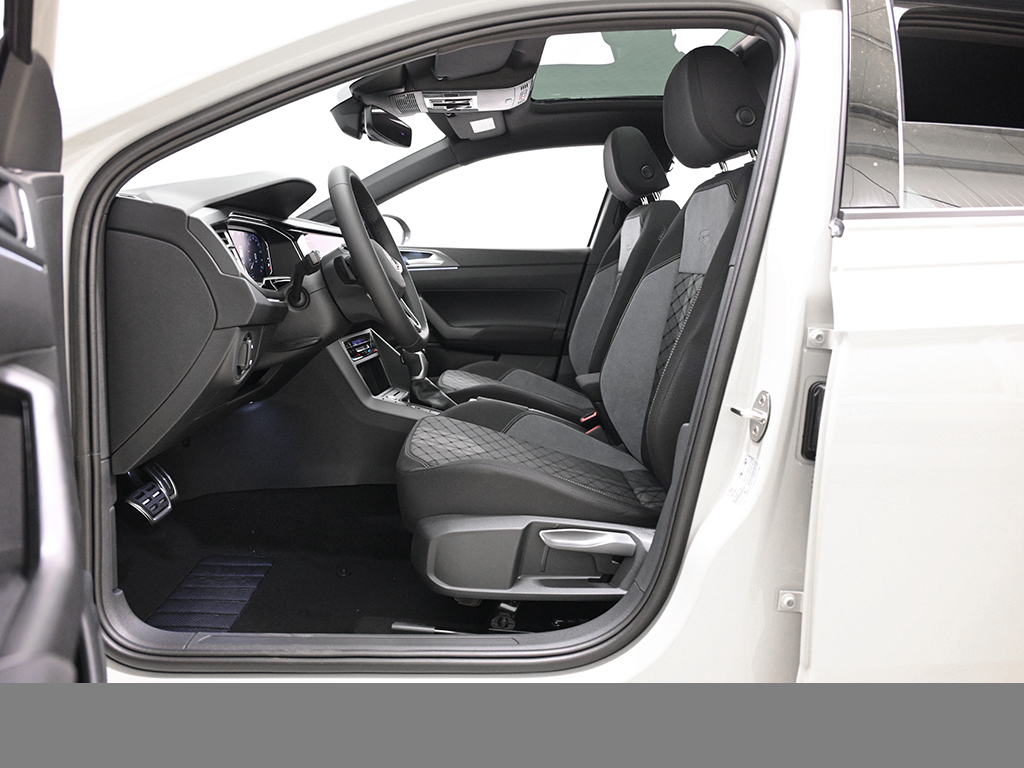 Volkswagen Taigo 1.0 R-LINE DSG