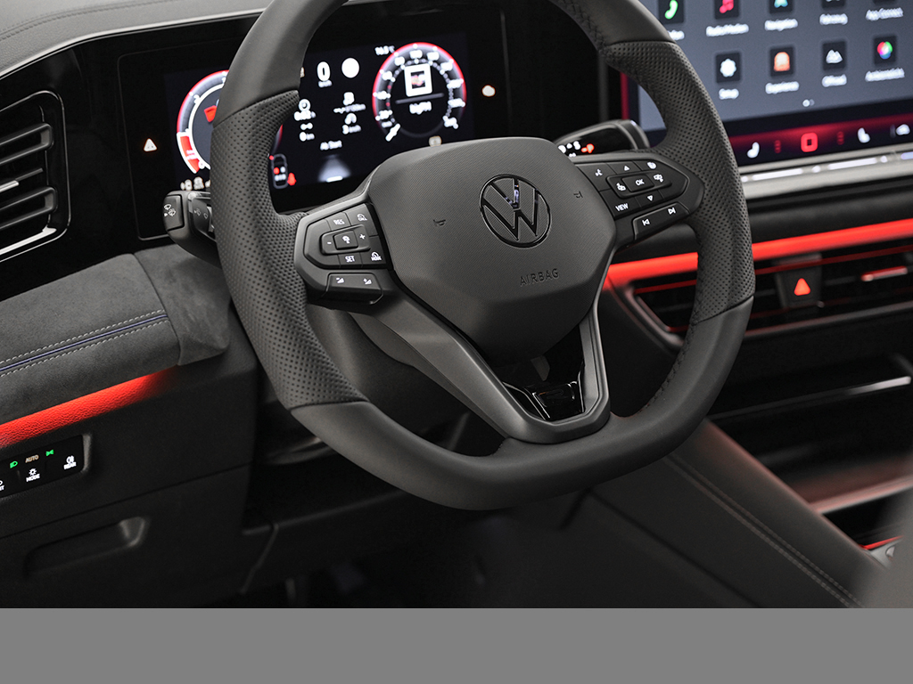 Volkswagen Tiguan 2.0 TDI R-LINE 4MOTION DSG BLACKSTYLE AHK