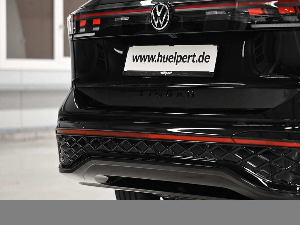 Volkswagen Tiguan 2.0 TDI R-LINE 4MOTION DSG BLACKSTYLE AHK