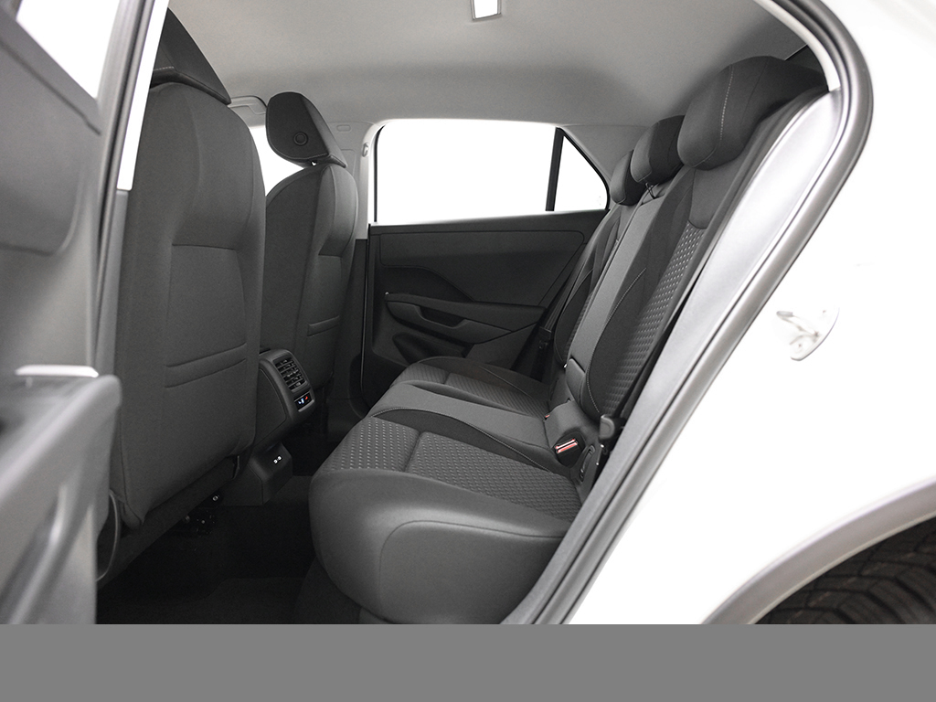 Volkswagen T-Roc 1.5 LIFE DSG AHK LENKRAD-&SITZHZG CAM LM18