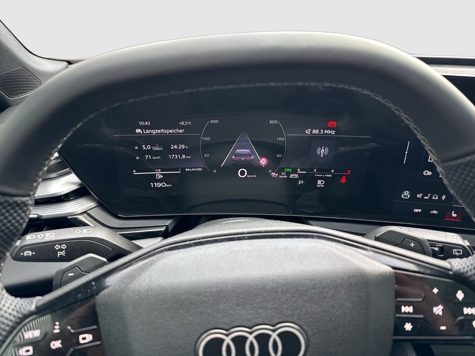 Audi A6 Avant S LINE NEW MODELL BLACKPAK PANO MATRIX