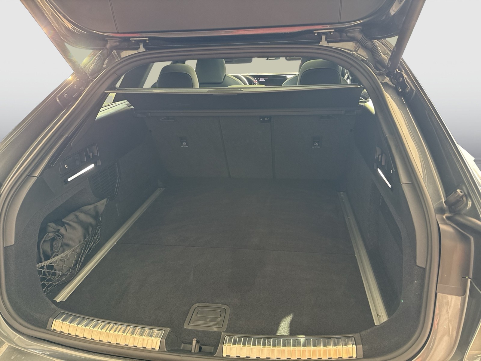 Audi A6 Avant S LINE NEW MODELL BLACKPAK PANO MATRIX