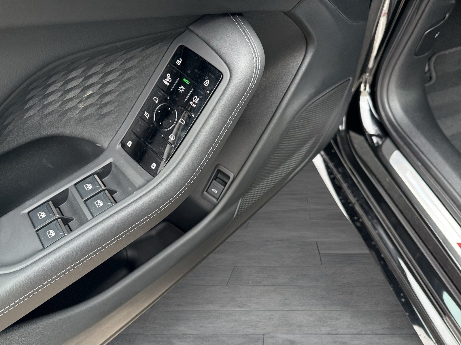 Audi A6 Avant S LINE NEW MODELL BLACKPAK PANO MATRIX