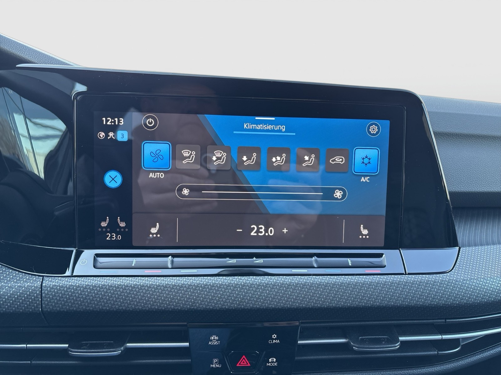Volkswagen Golf VIII 1.5 eTSI R-LINE AHK CAM ACC CARPLAY