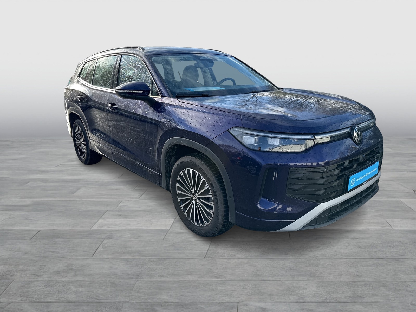 Volkswagen Tayron 2.0 LIFE 4X4 7SITZE AHK 360CAM ACC LM18