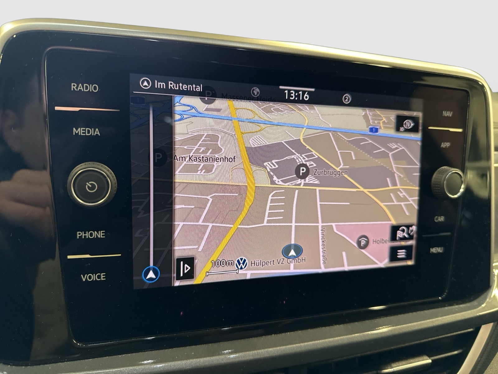 Volkswagen T-Roc 1.0 STYLE ACC NAVI LM17 CARPLAY SITZHEIZ.